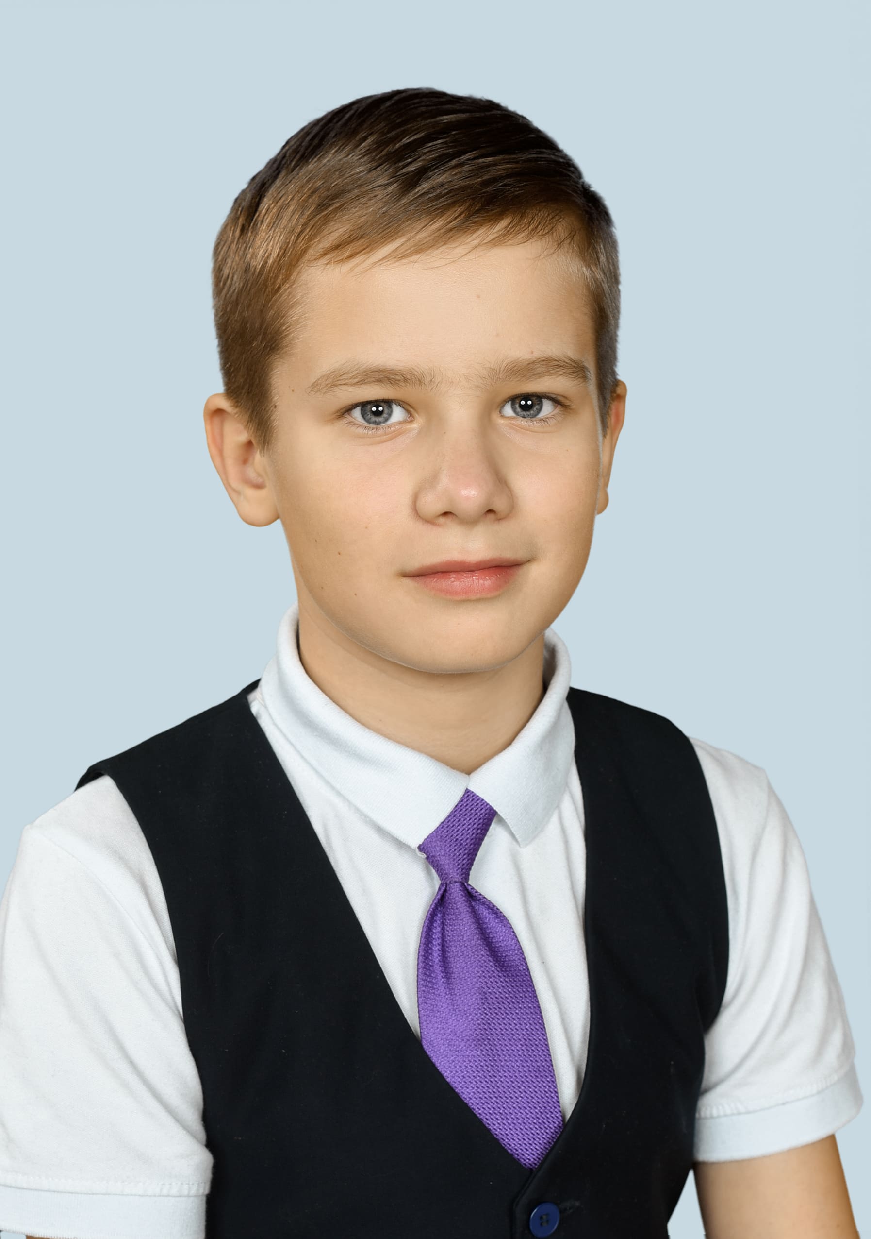 Романенко Максим.